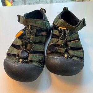 Keen water shoes sandals